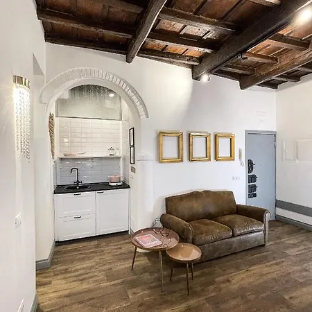 Domuslu' - Casa Di Charme Nel Cuore Di Apartment *